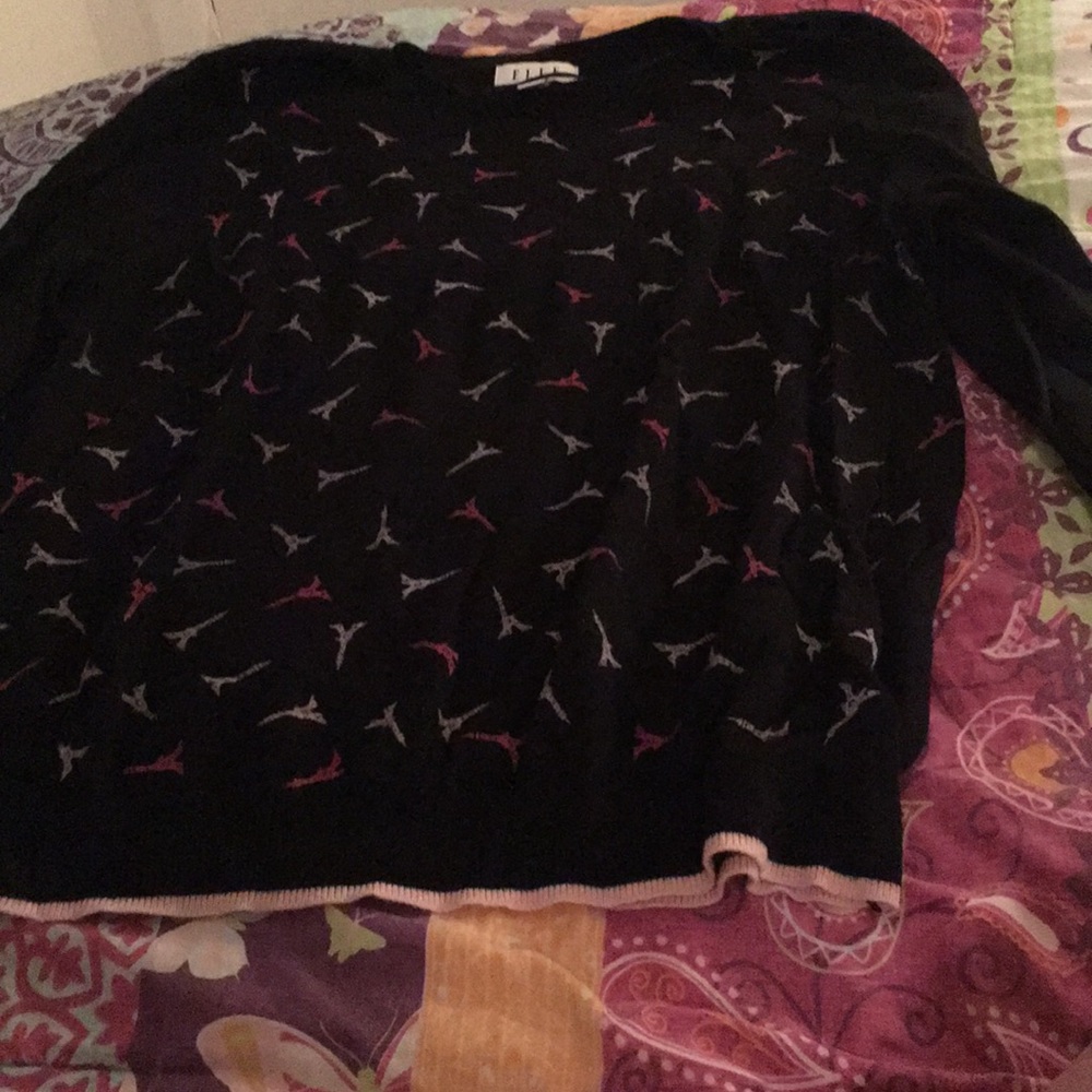 Elle Sweater size XL